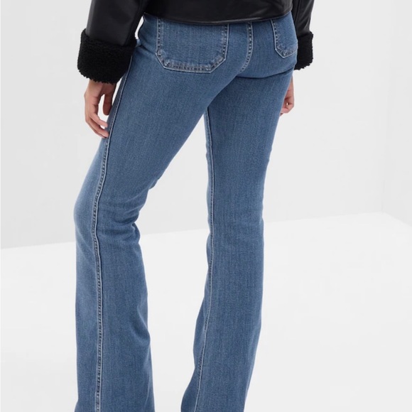 High Rise '70s Flare Jeans with Washwell - Picture 7 of 7